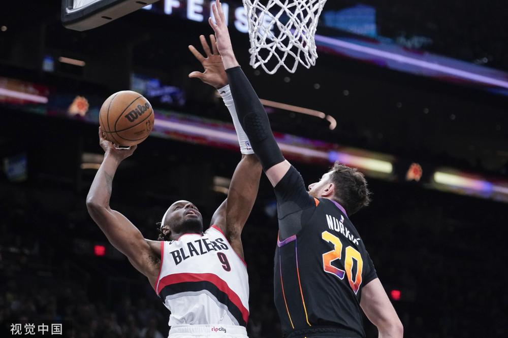 她在快节奏 她在快节奏